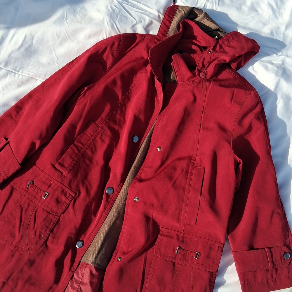 Gallery Men's Bold Red Raincoat
